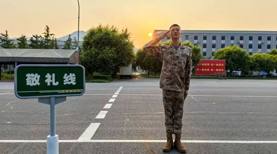 阅兵背后的故事：用军人底色书写“星榜样”风采